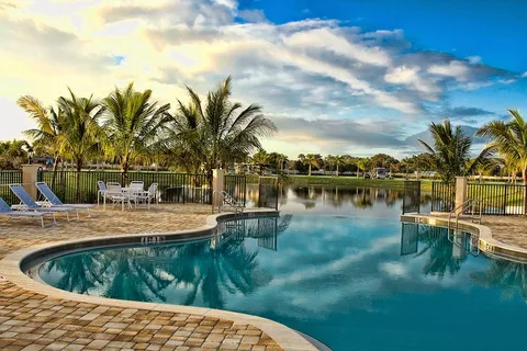 Naples Motorcoach Resort