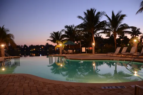 Naples Motorcoach Resort