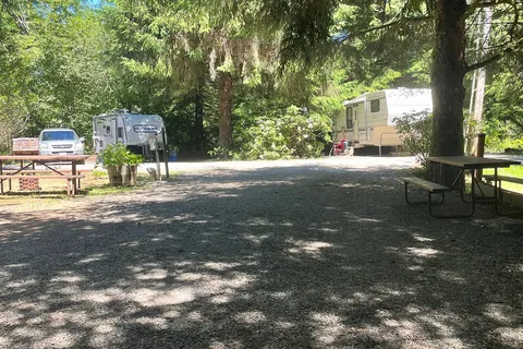 Camper Cove RV Park and Campground