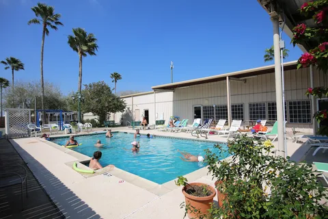 Palmdale RV Resort