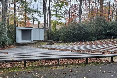 Julian Price Park Campground - Blue Ridge Parkway National Park