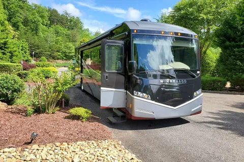 Apple Valley Farm Motorcoach Resort