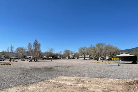 Flying U Country Store & RV Park