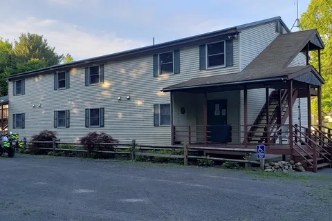 Mid-River Motel and Campground