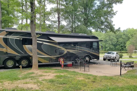Fredericksburg/Washington DC S KOA Holiday