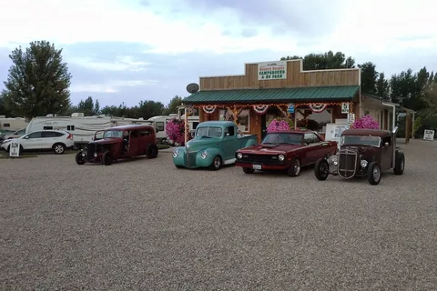 Country Corners RV Park And Campground