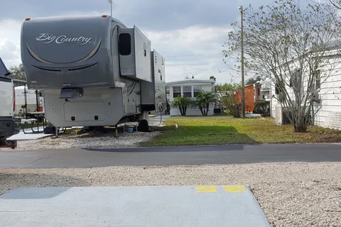 Woodalls Mobile Home Village and RV Park