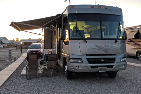 Las Quintas Oasis RV Park
