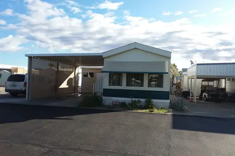 Las Quintas Oasis RV Park