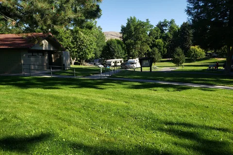 Bridgeport State Park Campground