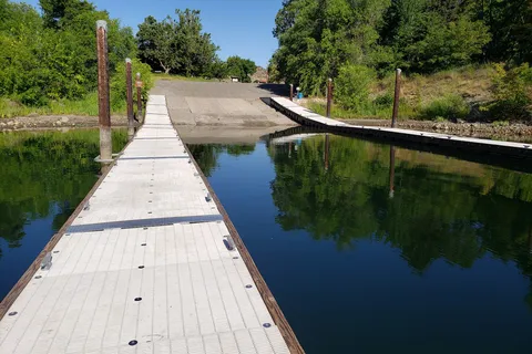 Bridgeport State Park Campground