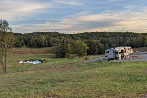 Mountain Top RV Park and Cabins