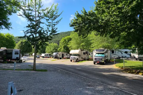King's Holly Haven RV Park