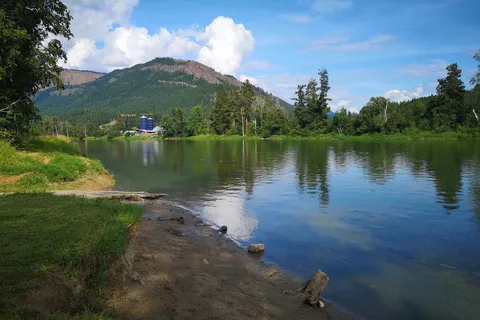 Riverside RV Park and Campground