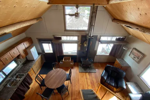 Postill Lake Lodge Ltd