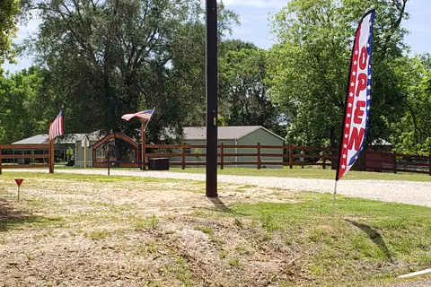 The Old Homeplace RV Village