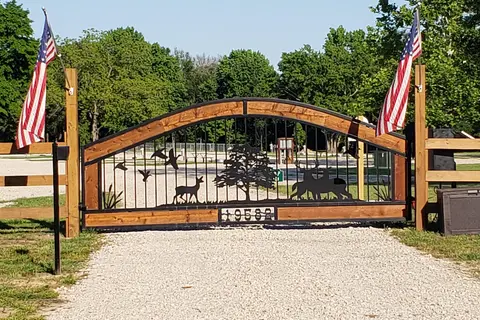 The Old Homeplace RV Village