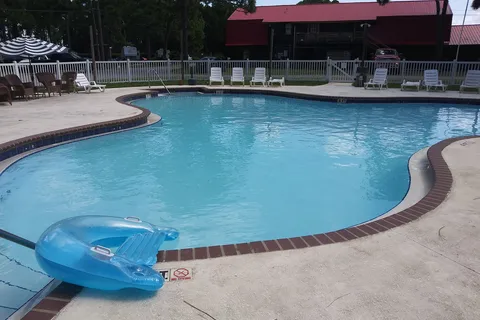 Raccoon River Camp Resort