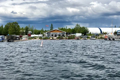 Burkshore Marina