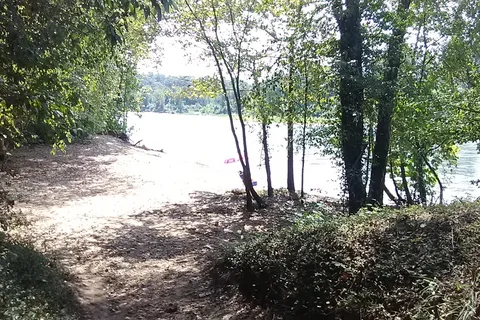 Rocky River Resort