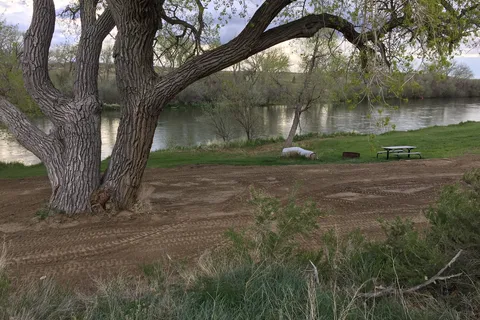 Rivers Edge RV and Cabins Resort