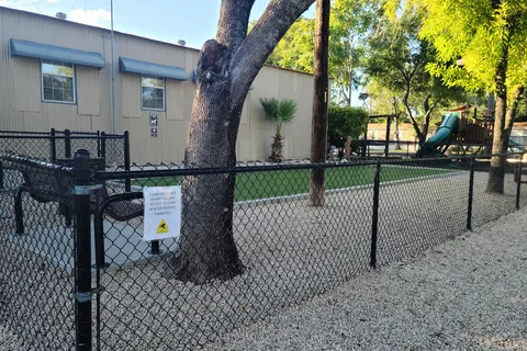Traveler's World RV Resort