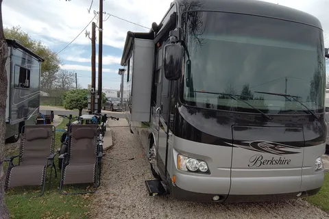 Traveler's World RV Resort