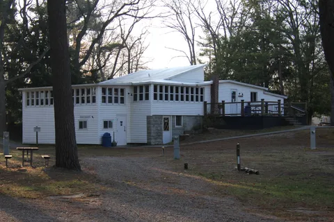 Whispering Surf Camping Resort