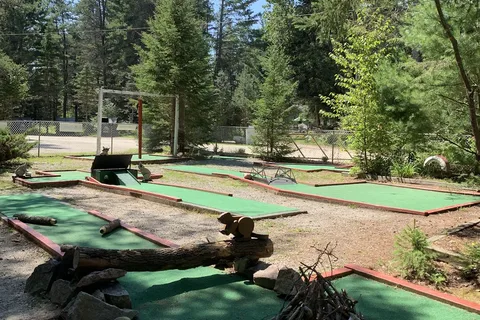 Algonquin Pines Campground
