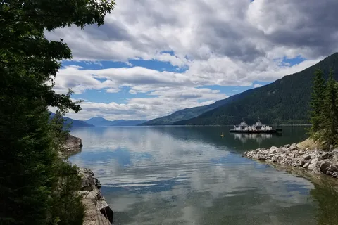 Shelter Bay - Arrow Lakes Provincial Park