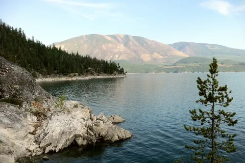 Shelter Bay - Arrow Lakes Provincial Park