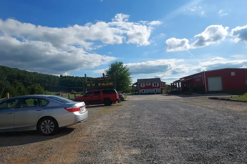 Cedar Creek RV Park and Outdoor Center