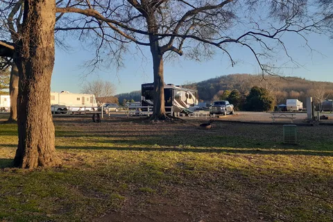 Cedar Creek RV Park and Outdoor Center