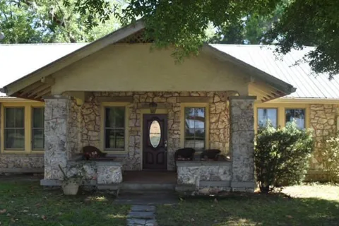 Diamond Oaks Farm