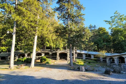 Endless Caverns RV Resort and Cavern Tours