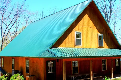 Ozark Outdoors-Riverfront Resort
