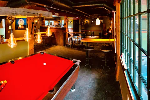 Boothbay Craft Brewery, Tavern and RV