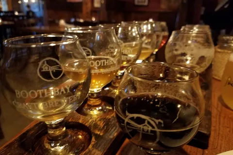 Boothbay Craft Brewery, Tavern and RV