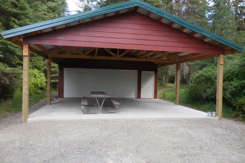 Camp Grizzly