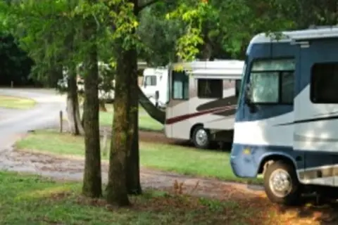 Bonito Hollow RV Park & Campground