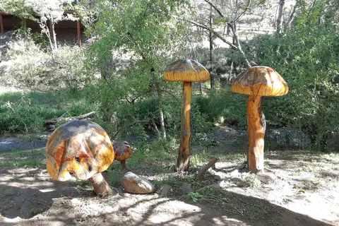 Bonito Hollow RV Park & Campground