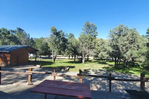 Bonito Hollow RV Park & Campground