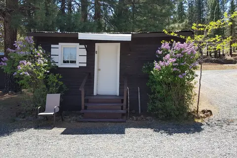 Hawks Nest RV and Cabins