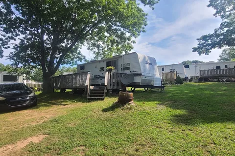 Harbour Light Trailer Court and Campground