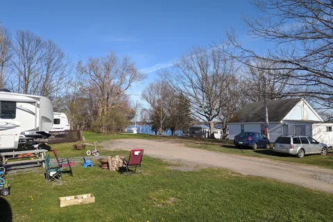 Harbour Light Trailer Court and Campground