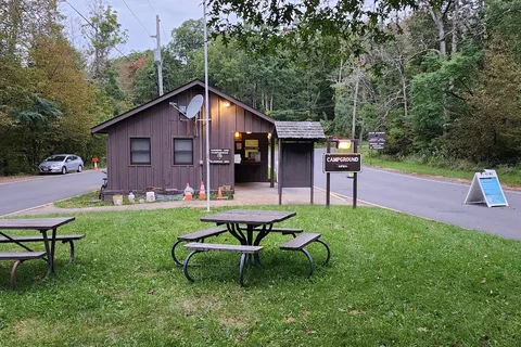 Mathews Arm Campground - Shenandoah National Park