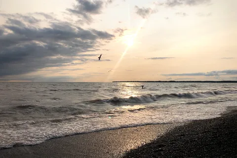 Rock Point Provincial Park
