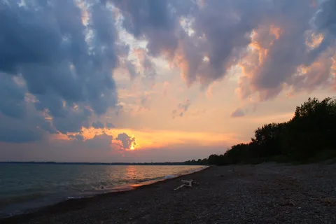 Rock Point Provincial Park
