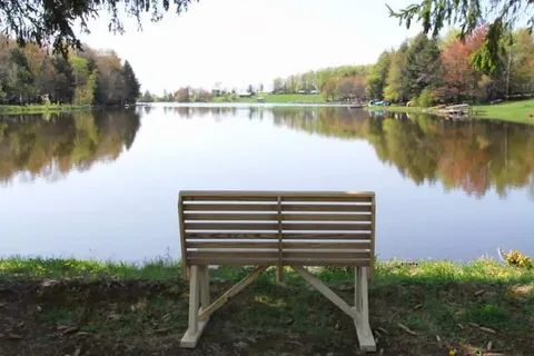 Pine Cradle Lake Family Campground