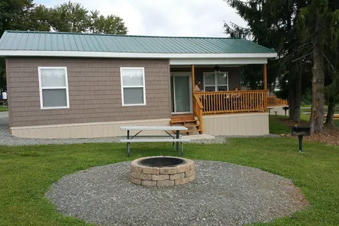 Pine Cradle Lake Family Campground